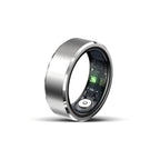 Norwiss Smart Ring Health Ring mit elektronischen Komponenten auf weißem Hintergrund