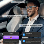 Mann im Auto interagiert mit einer Sprachassistent-Oberfläche